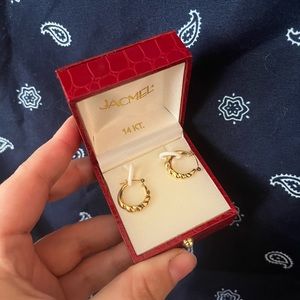 Gold Earrings Hoops with twist detail 14kt